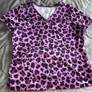 Koi Lite, Scrub top, animal print size Large, gently worn no stains or tears